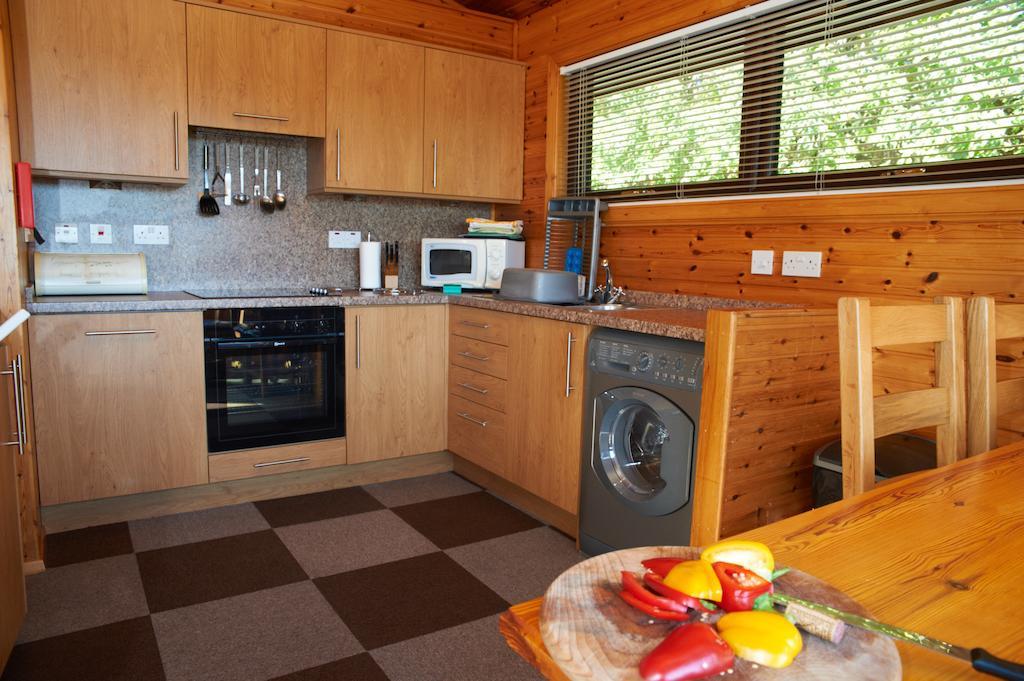 Drumnadrochit Lodges Номер фото